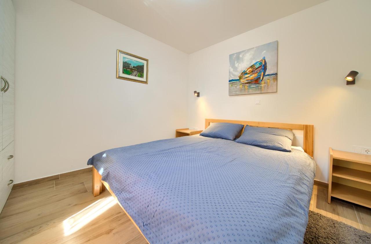Apartments Nadica Deluxe 马林斯卡 外观 照片