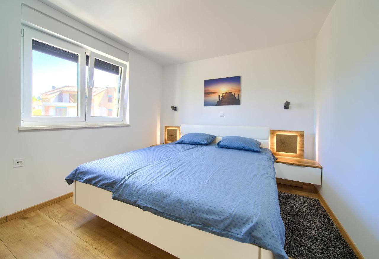 Apartments Nadica Deluxe 马林斯卡 外观 照片