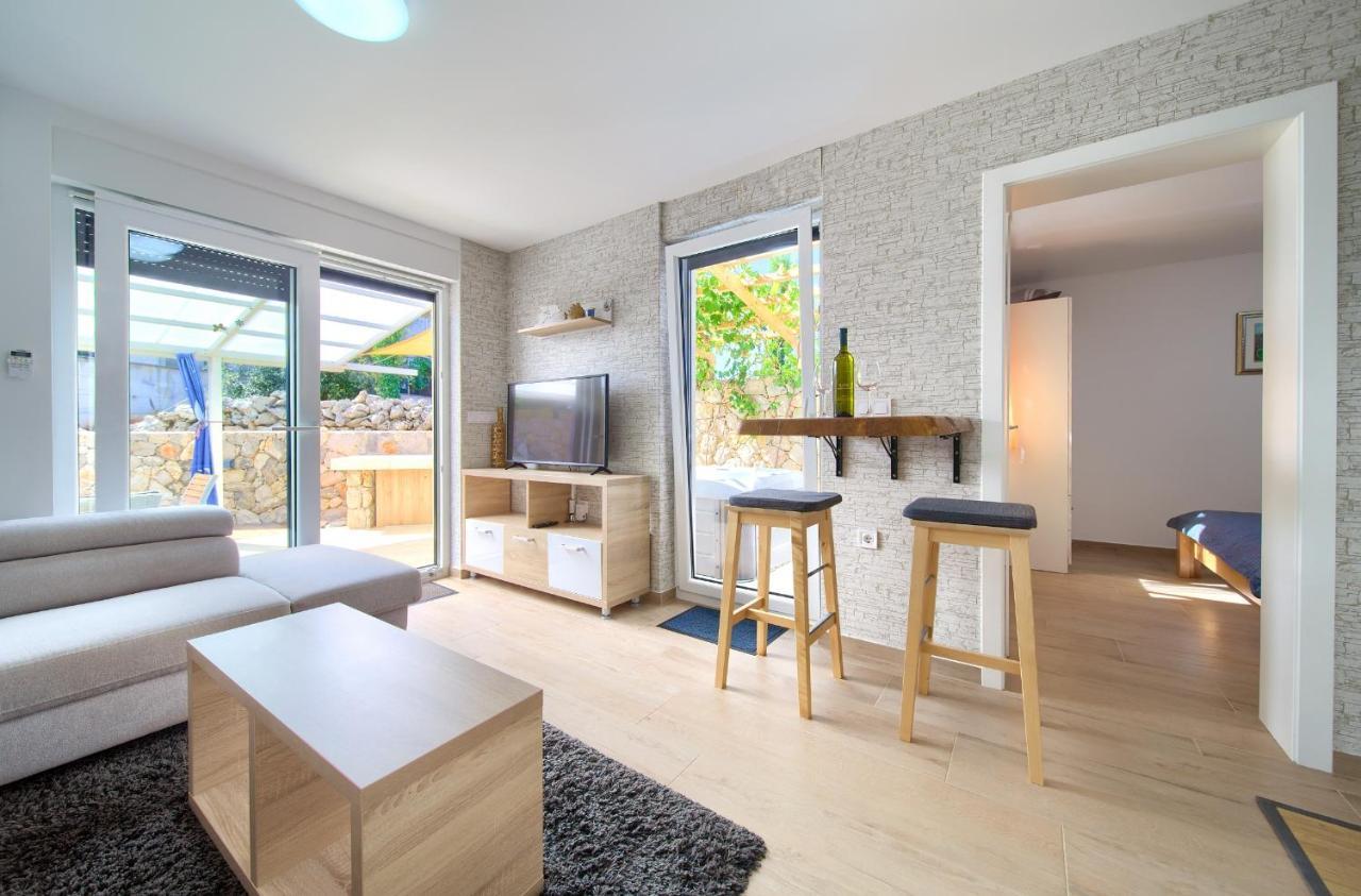 Apartments Nadica Deluxe 马林斯卡 外观 照片