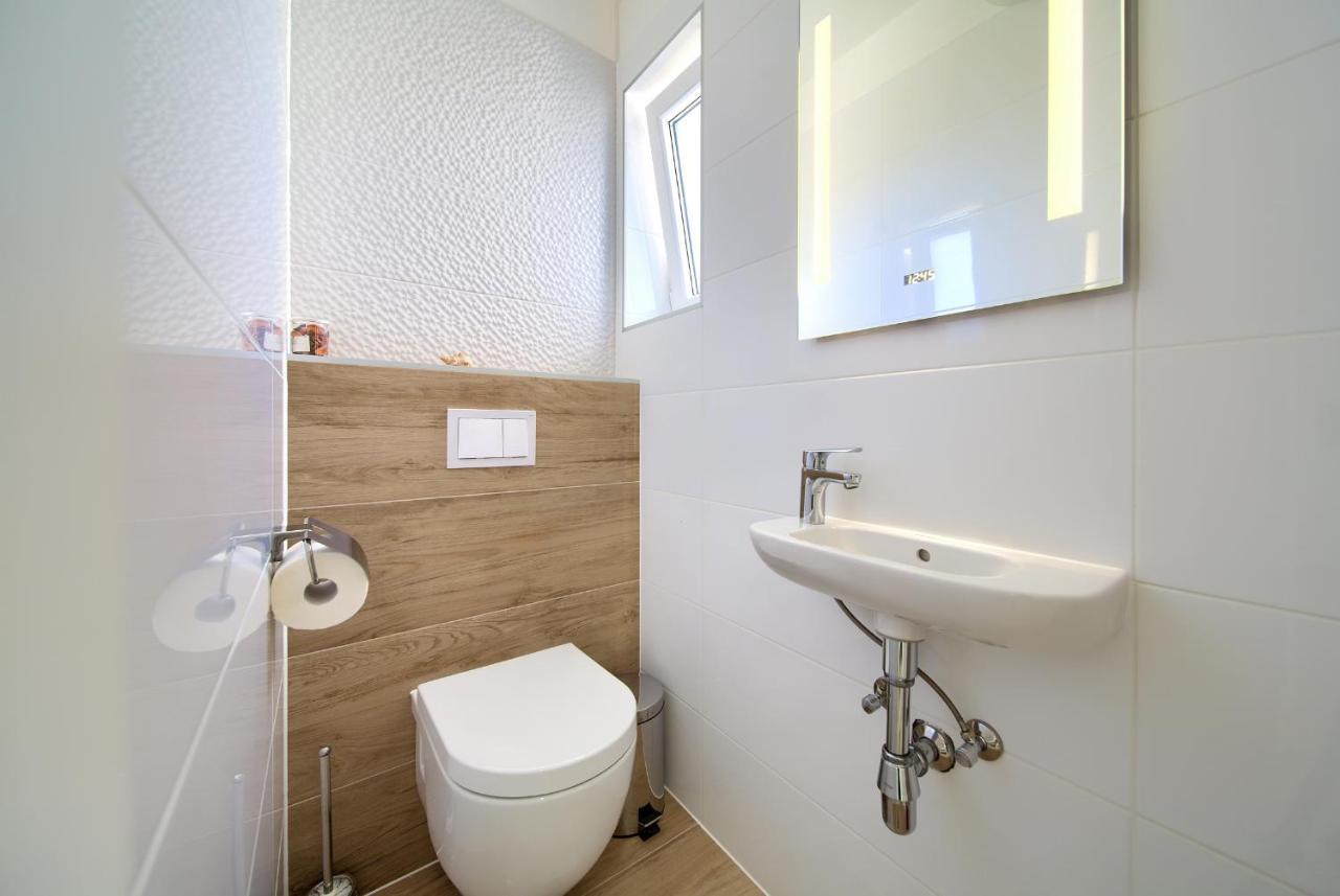 Apartments Nadica Deluxe 马林斯卡 外观 照片
