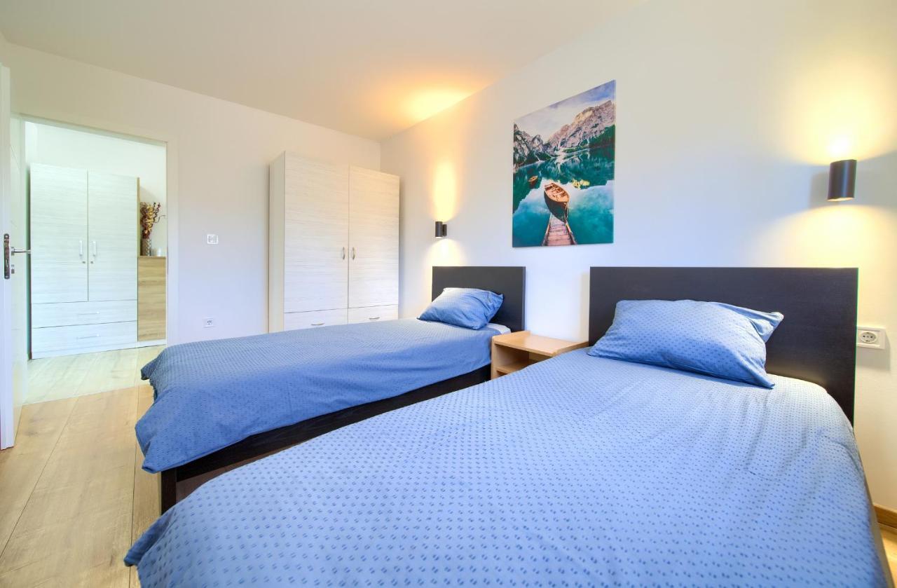 Apartments Nadica Deluxe 马林斯卡 外观 照片
